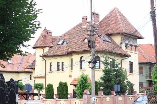 Sibiu vila brancoveneasca 1