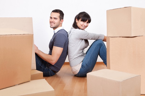 http://www.dreamstime.com/stock-photography-couple-moving-new-house-image26749822
